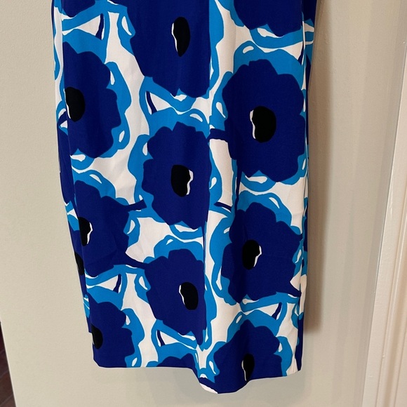 Kim Rogers Floral Blue Sleeveless Dress- size 16 - Picture 3 of 4